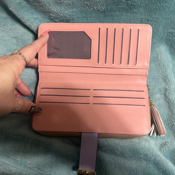 Pomelo Best handbag it is the xl size